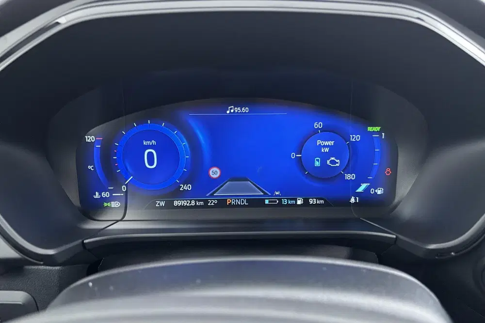 Ford Kuga 2.5 PHEV ST-Line X Plug-in hybride kracht uit 2022, foto 4
