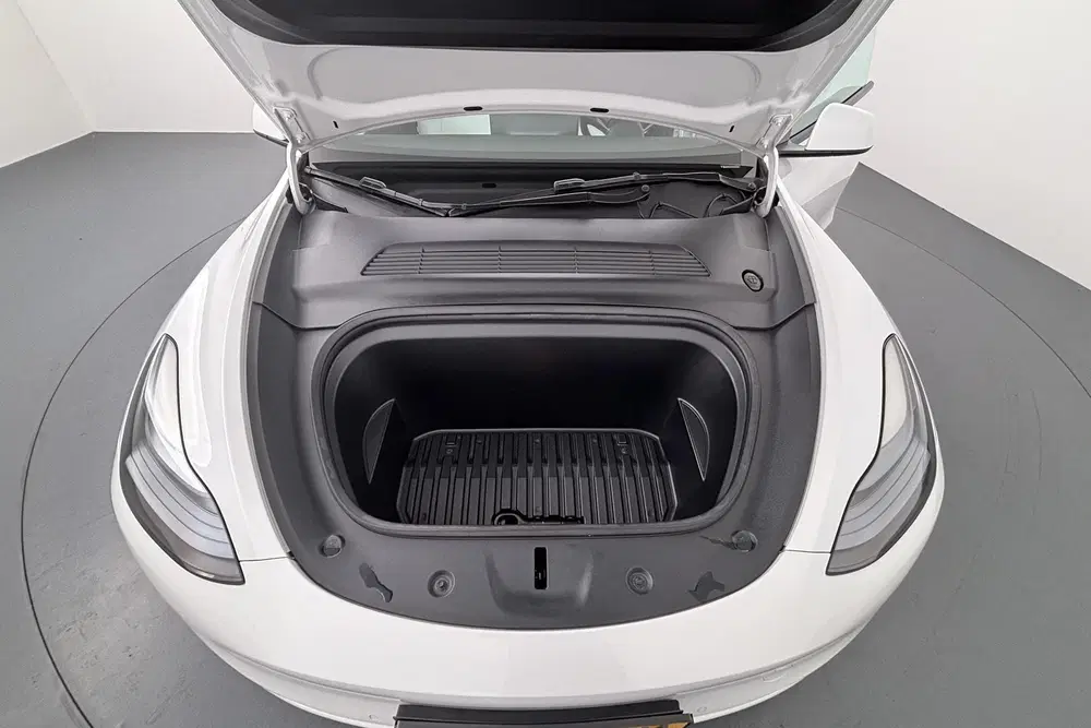 Tesla Model Y Long Range AWD 75 kWh Elektrisch topmodel uit 2022, foto 14