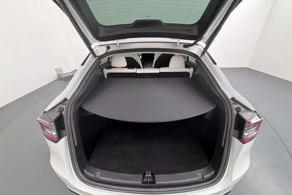 Tesla Model Y Long Range AWD 75 kWh Elektrisch topmodel uit 2022, foto 15