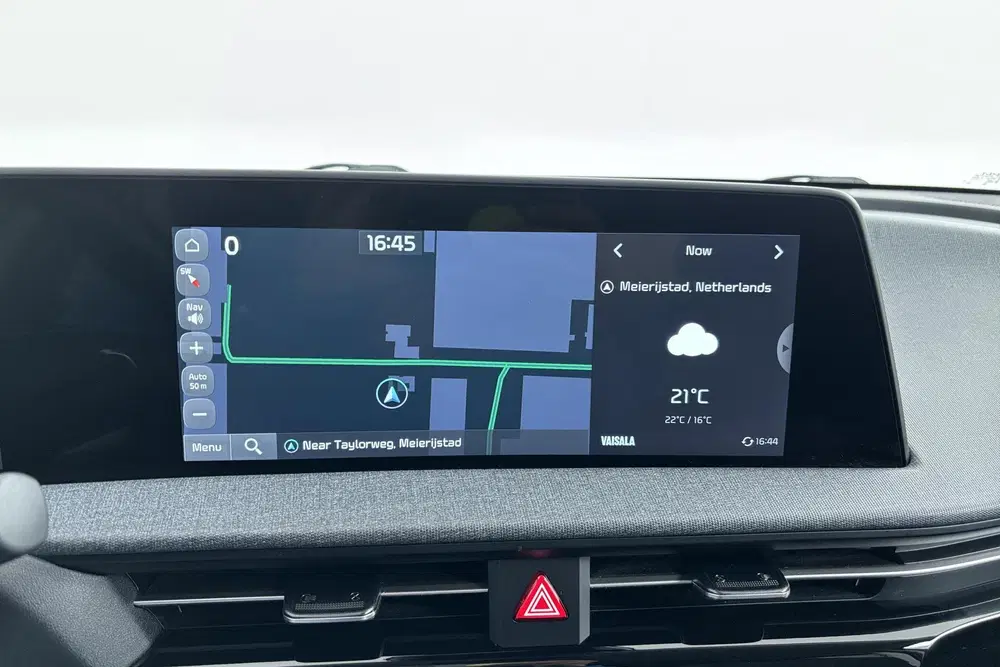 Kia EV6 Air 58 kWh Fel en flitsend onderweg met al uit 2022, foto 9