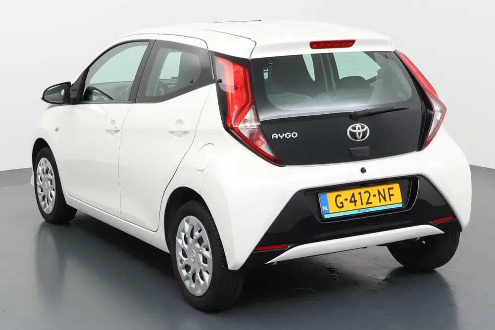 Toyota Aygo 1.0 VVT-i x-play moeiteloos automatisch ri uit 2019, foto 11