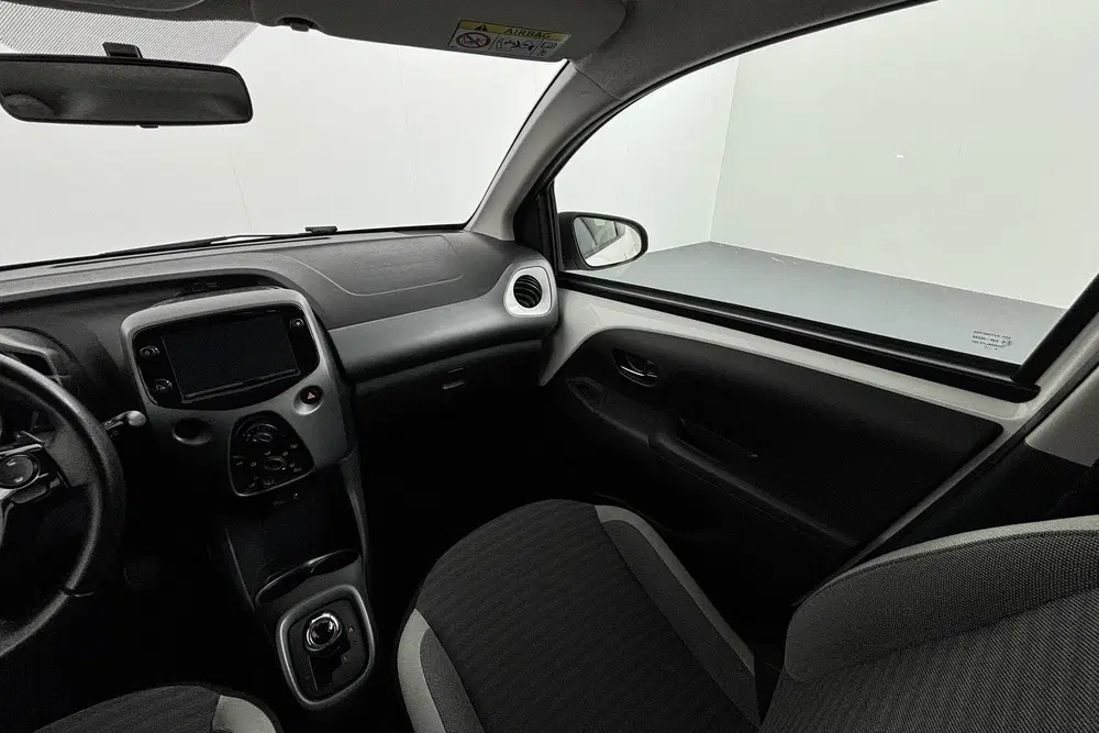 Toyota Aygo 1.0 VVT-i x-play moeiteloos automatisch ri uit 2019, foto 12