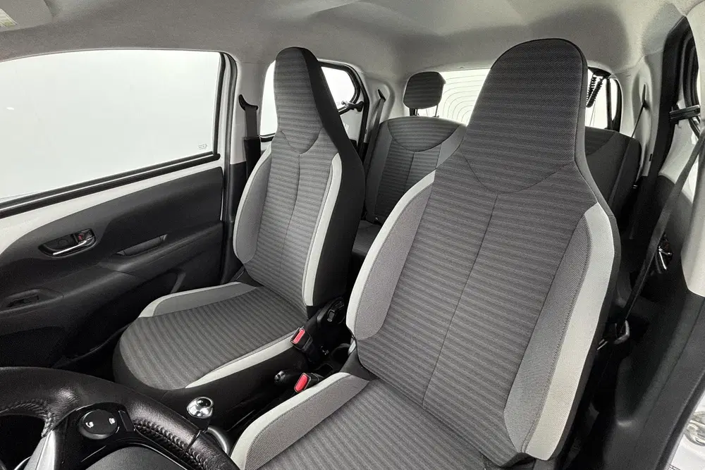 Toyota Aygo 1.0 VVT-i x-play moeiteloos automatisch ri uit 2019, foto 15