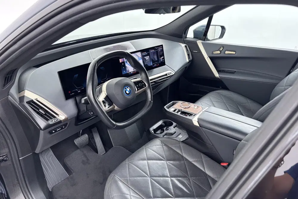 BMW iX xDrive40 High Executive 77 kWh – volledig uit 2022, foto 13