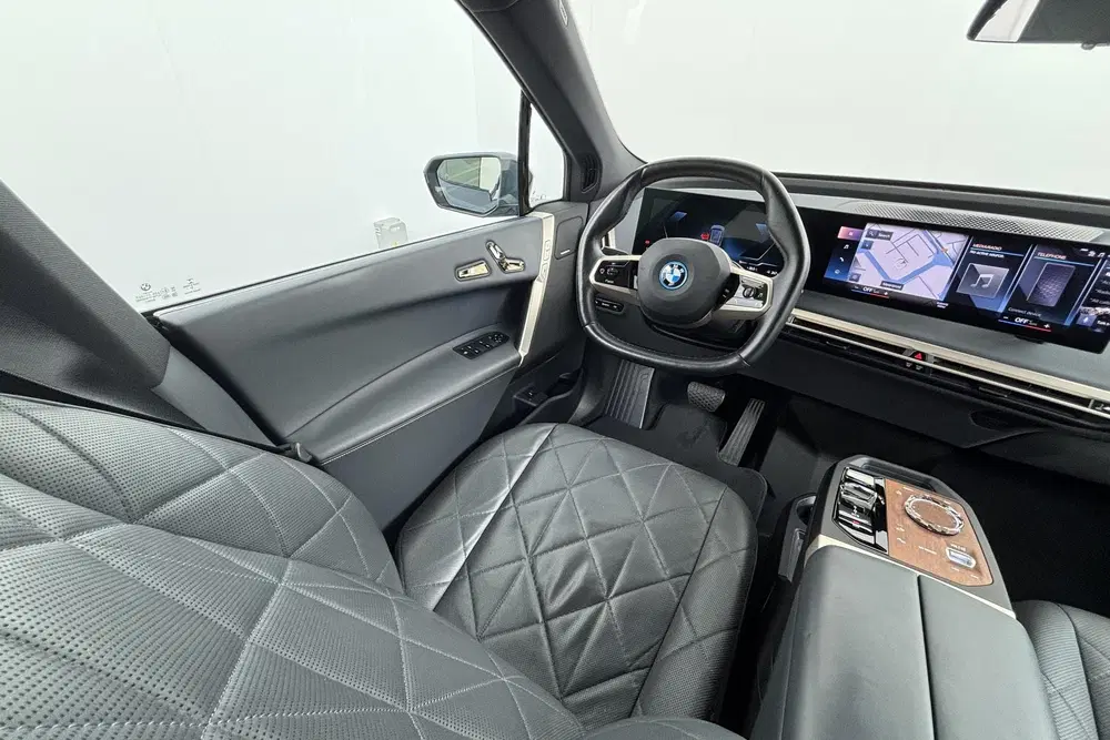 BMW iX xDrive40 High Executive 77 kWh – volledig uit 2022, foto 15