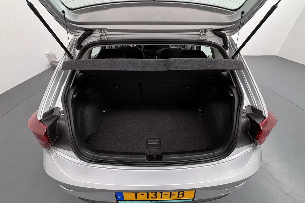 Volkswagen Polo 1.0 TSI Life Modern en wendbaar uit 2023, foto 14