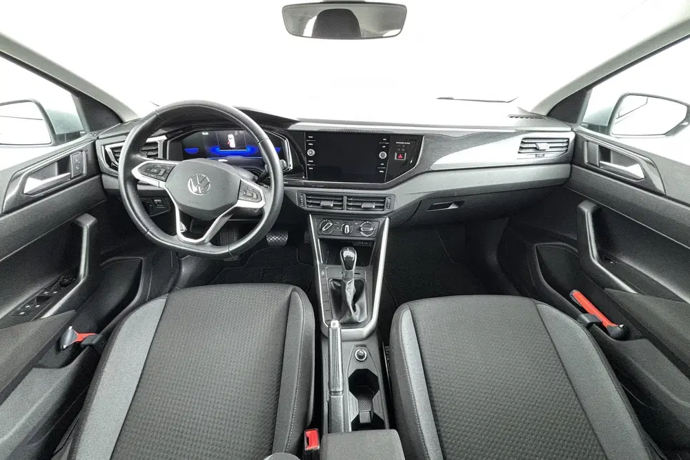 Volkswagen Polo 1.0 TSI Life Modern en wendbaar uit 2023, foto 2