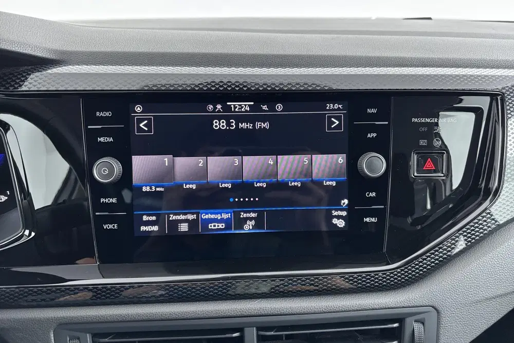 Volkswagen Polo 1.0 TSI Life Modern en wendbaar uit 2023, foto 9