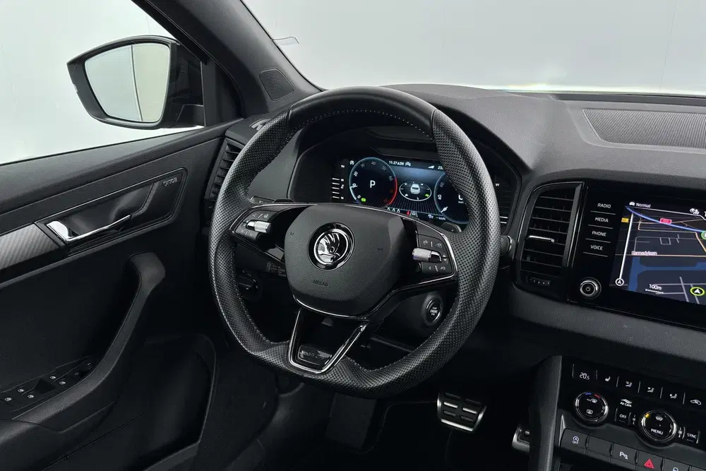 Skoda Karoq 1.5 TSI ACT Sportline Business Sportief si uit 2022, foto 15