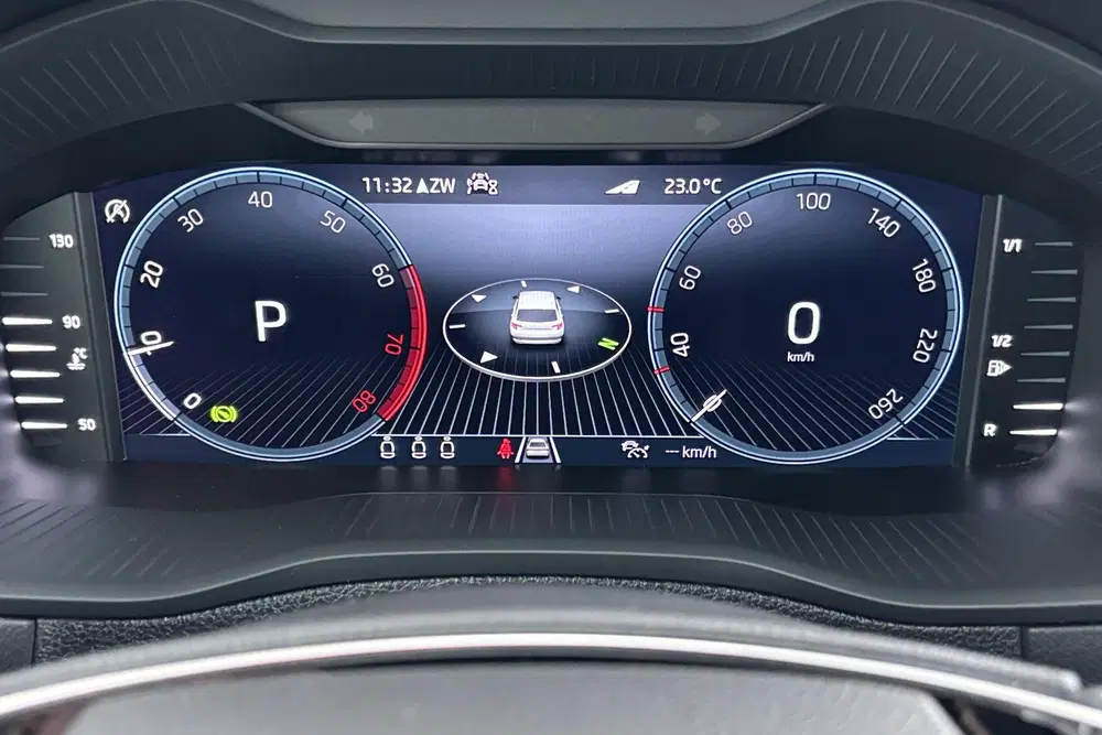 Skoda Karoq 1.5 TSI ACT Sportline Business Sportief si uit 2022, foto 4