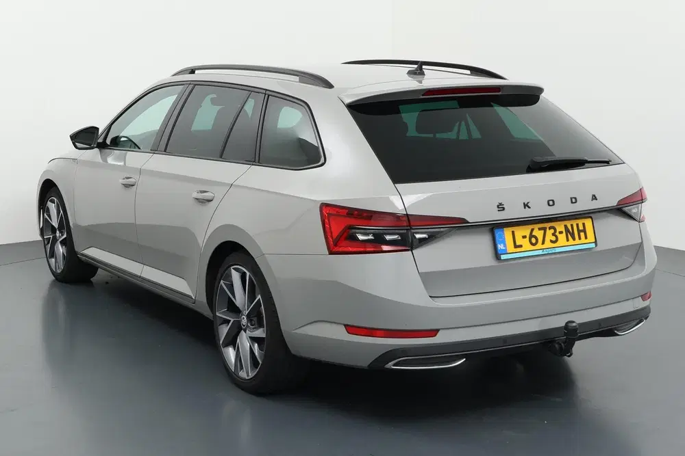 Skoda Superb 1.4 TSI iV Sportline Business Efficiënt uit 2021, foto 11