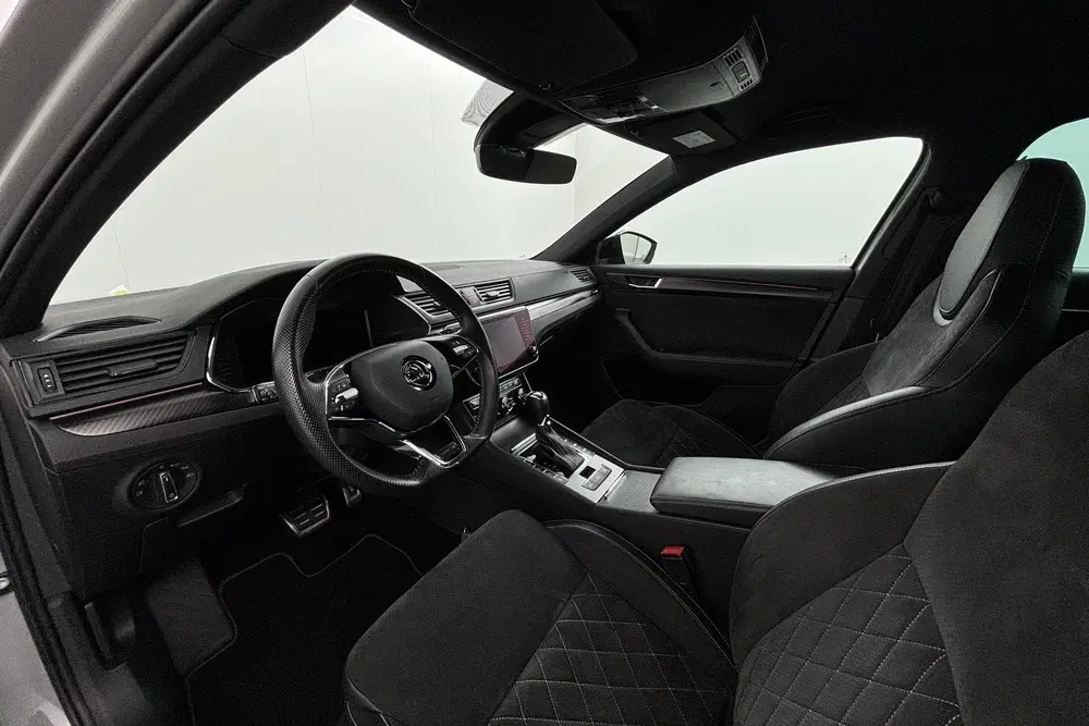 Skoda Superb 1.4 TSI iV Sportline Business Efficiënt uit 2021, foto 12