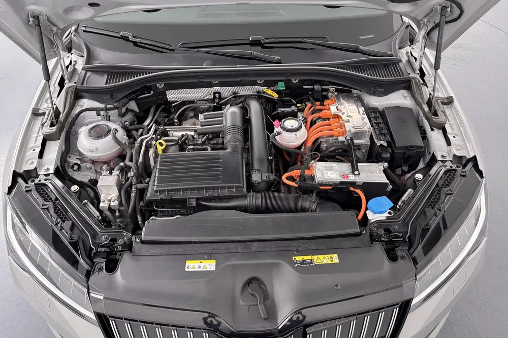 Skoda Superb 1.4 TSI iV Sportline Business Efficiënt uit 2021, foto 13