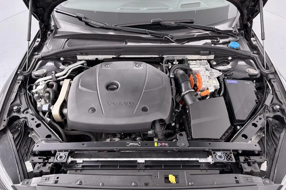 Volvo V60 2.0 T8 Plug-in hybrid AWD Ultimate Dark Zw uit 2023, foto 13