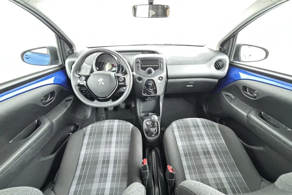 Peugeot 108 1.0 e-VTi Active Handzame stadsauto voor e uit 2020, foto 2