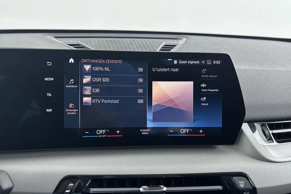 BMW iX1 xDrive30 Launch Edition 67 kWh Elektrisch uit 2023, foto 9