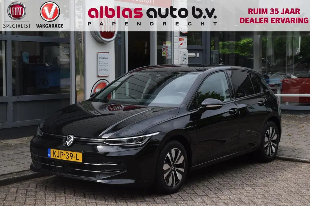 Volkswagen Golf 1.5 eTSI Goal uit 2025
