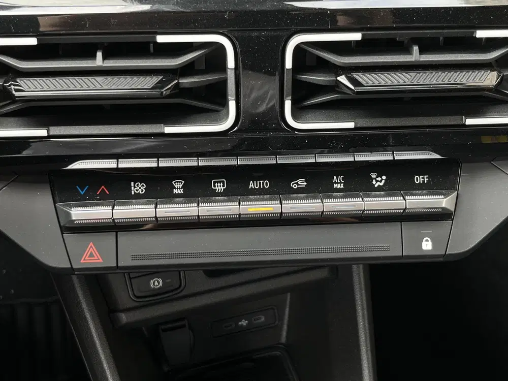 Renault 4 Comfort Range Iconic Plein Sud 52 kWh uit 2026, foto 15