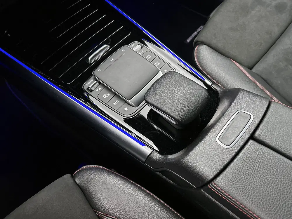 Mercedes-Benz B-Klasse 180 Business Solution AMG uit 2021, foto 10
