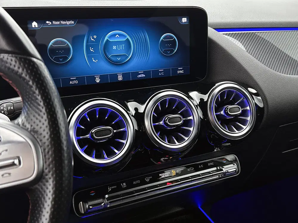 Mercedes-Benz B-Klasse 180 Business Solution AMG uit 2021, foto 9