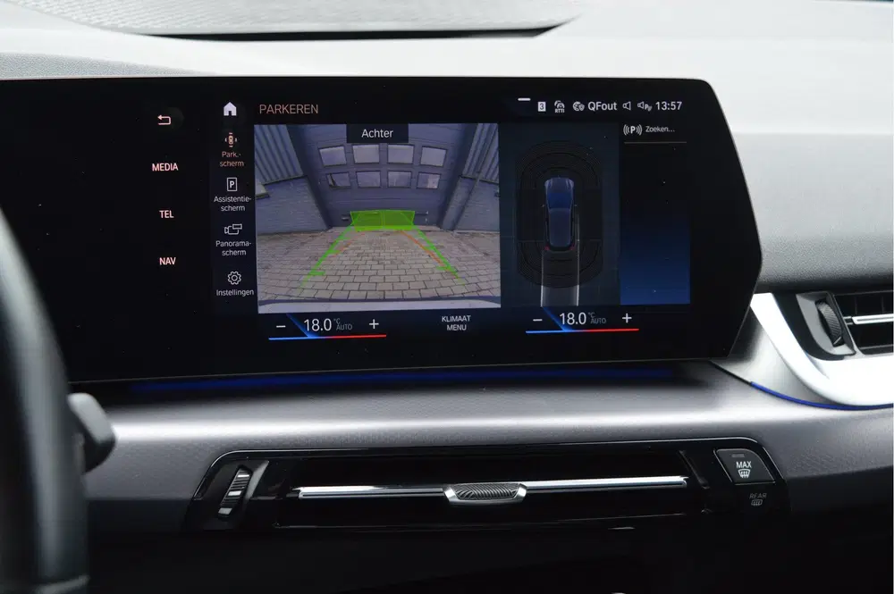 BMW 2-serie 2 Serie Active Tourer 218i uit 2023, foto 15