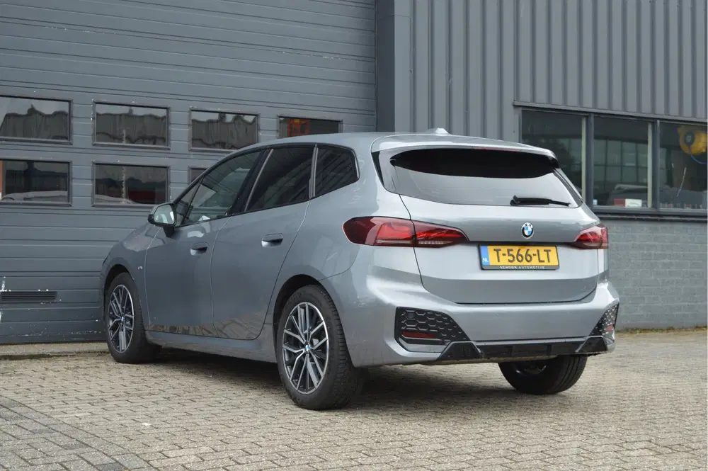 BMW 2-serie 2 Serie Active Tourer 218i uit 2023, foto 4