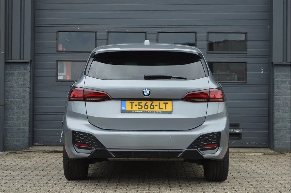 BMW 2-serie 2 Serie Active Tourer 218i uit 2023, foto 6