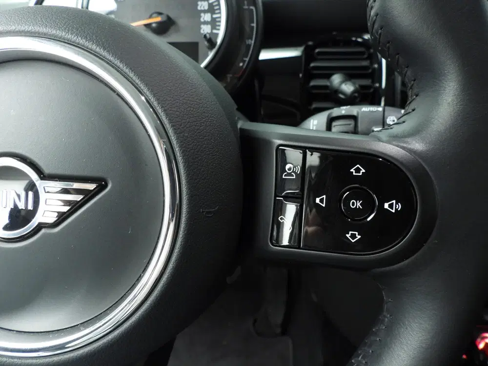 Mini Cooper Cooper 5-deurs C Automaat uit 2023, foto 15