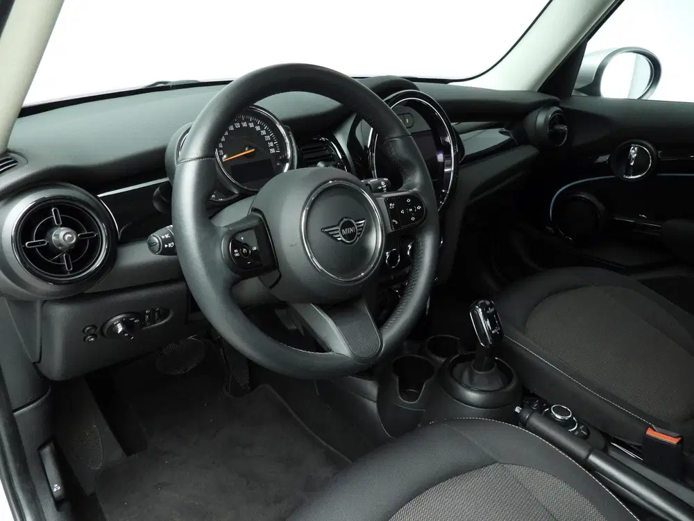 Mini Cooper Cooper 5-deurs C Automaat uit 2023, foto 6