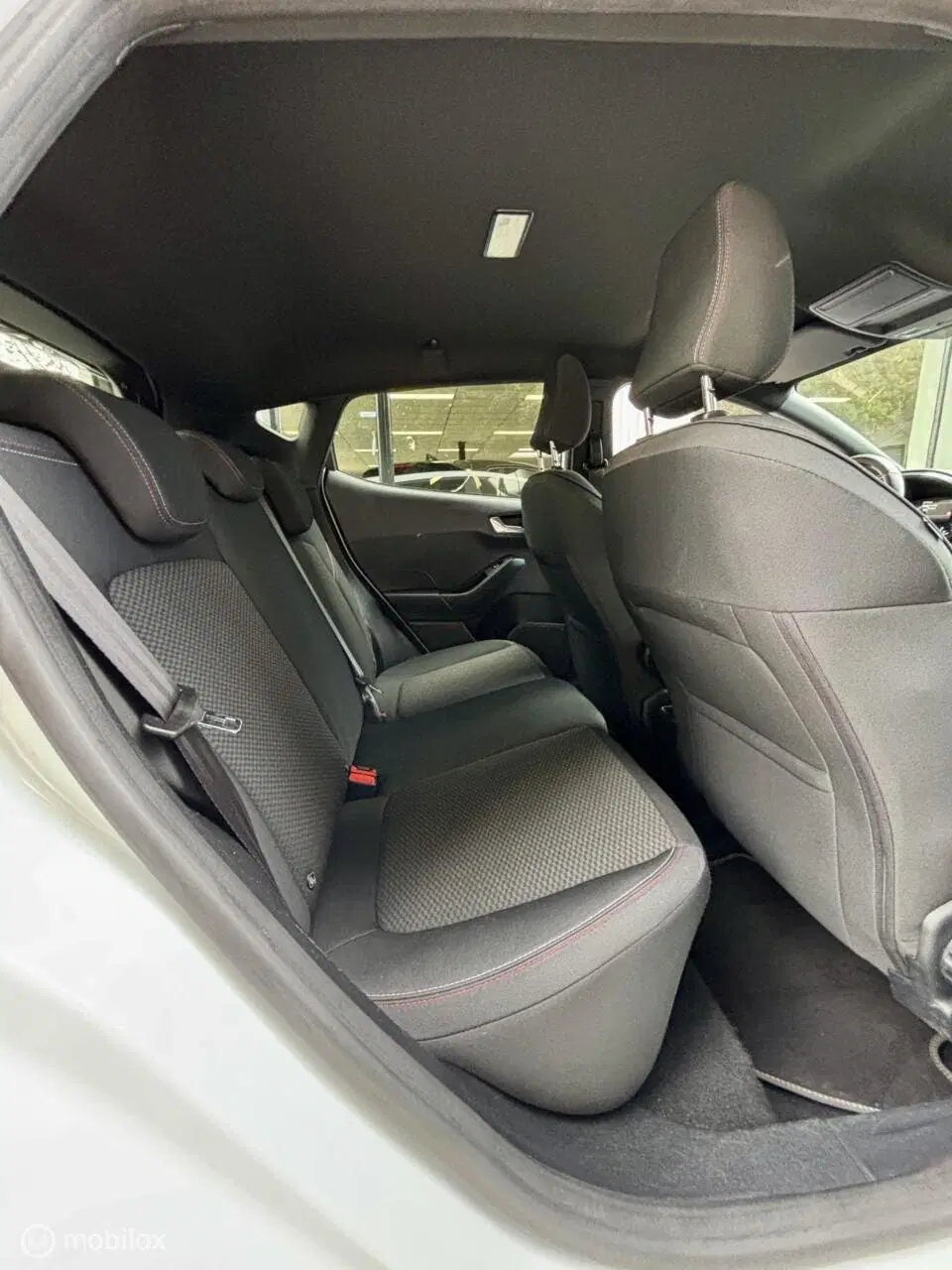 Ford Fiesta 1.0 EcoBoost ST-Line AUTOMAAT uit 2019, foto 12