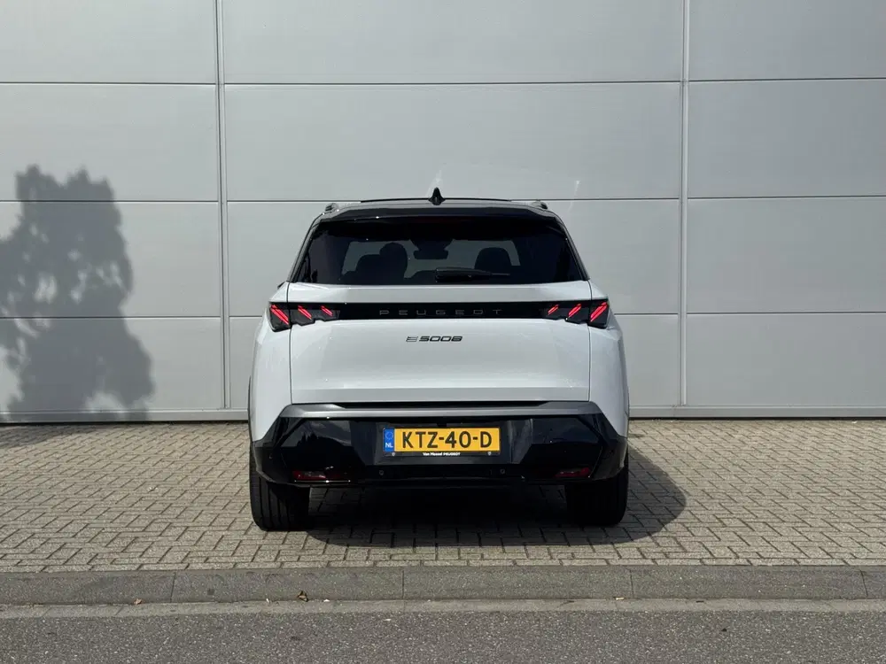 Peugeot 5008 GT Exclusive 73 kWh 7p uit 2026, foto 5