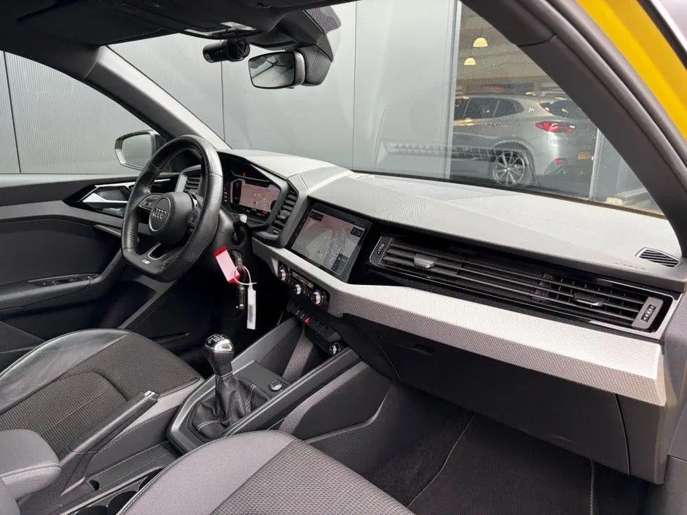 Audi A1 SB 30 TFSI S Line Edition One LED Navi Vir uit 2019, foto 6