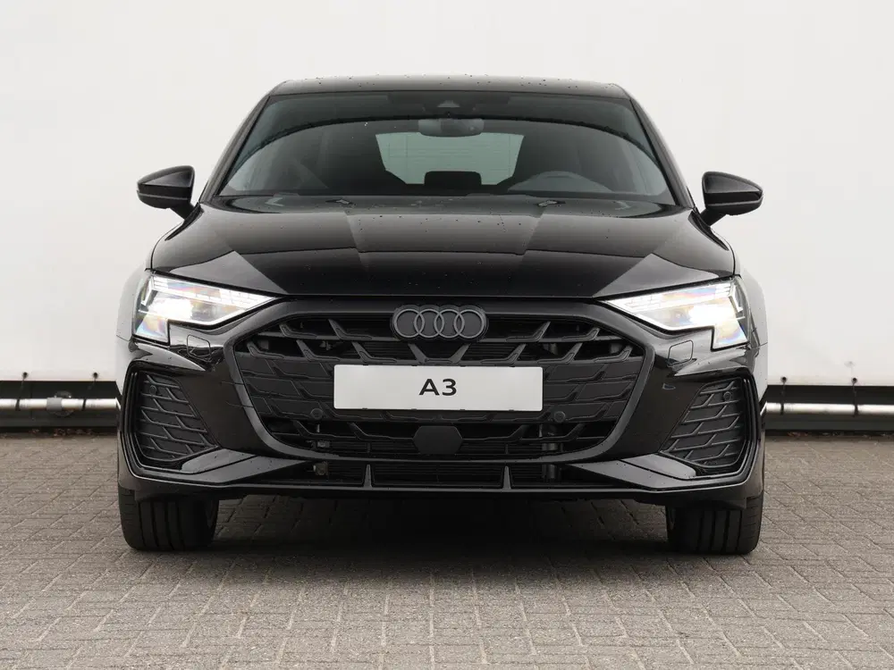 Audi A3 S edition Competition 45 TFSI e 272 PK Sp uit 2025, foto 13