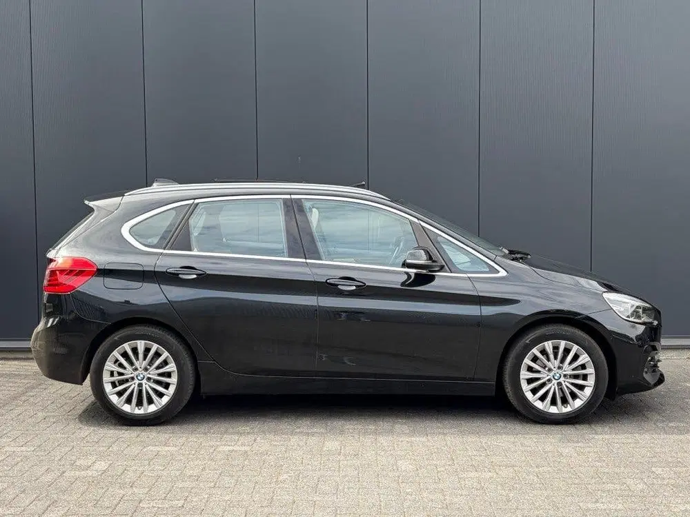 BMW 2-serie ACTIVE TOURER 218i Aut. Pano LED Leder Cam uit 2019, foto 2