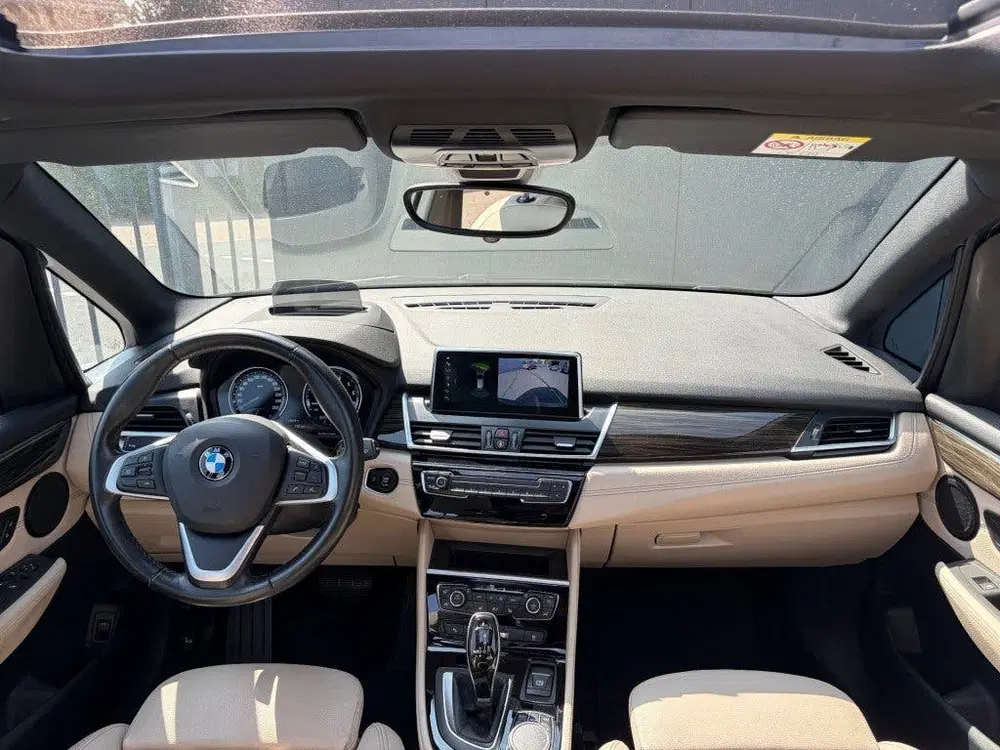 BMW 2-serie ACTIVE TOURER 218i Aut. Pano LED Leder Cam uit 2019, foto 6