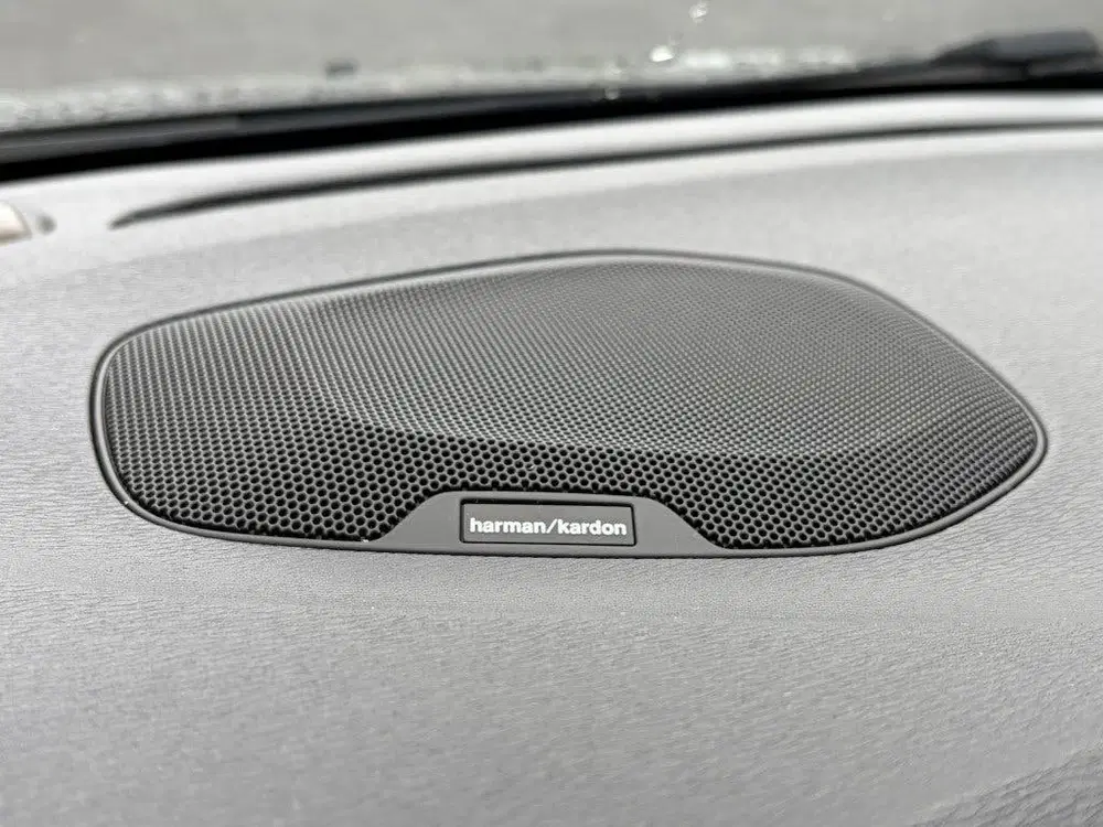 Volvo V40 1.5 T3 R-Design Pano LED Camera H uit 2020, foto 7