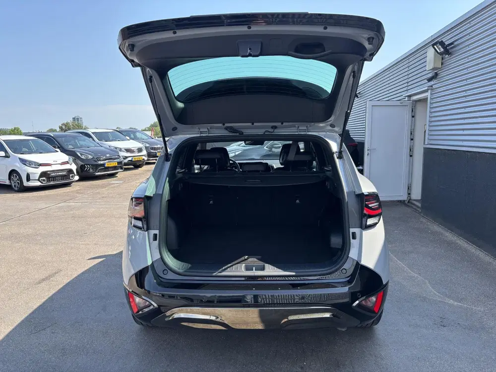 Kia Sportage 1.6 T-GDi Hybrid Dark Edition NL-auto uit 2025, foto 10