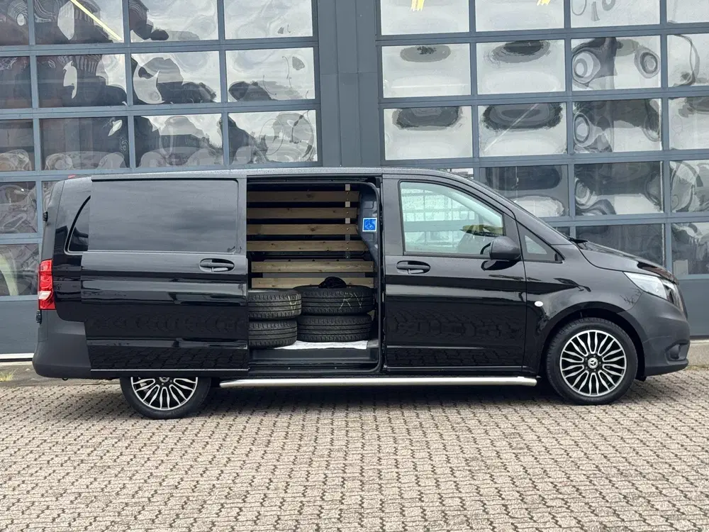 Mercedes-Benz Vito 114 L2 uit 2024, foto 10