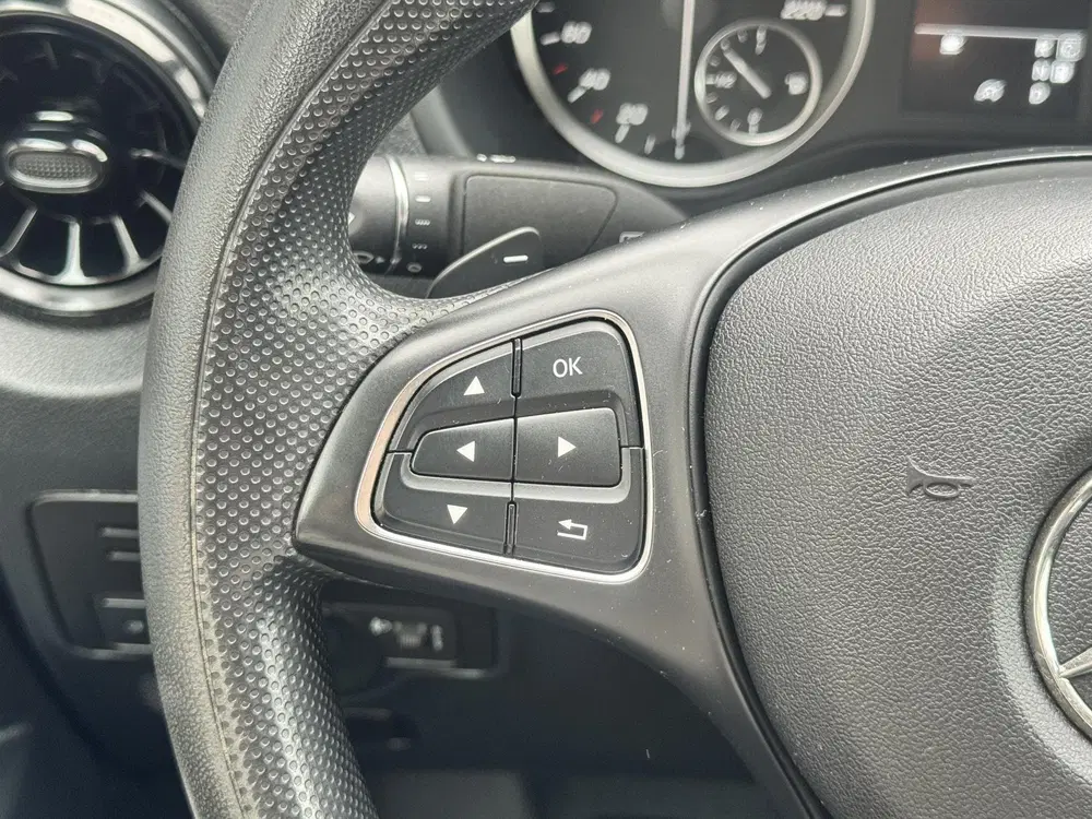 Mercedes-Benz Vito 114 L2 uit 2024, foto 11
