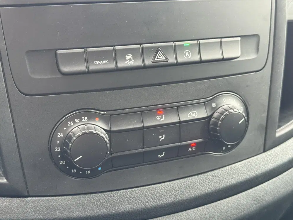 Mercedes-Benz Vito 114 L2 uit 2024, foto 14