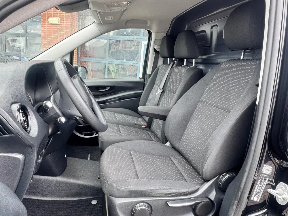 Mercedes-Benz Vito 114 L2 uit 2024, foto 8