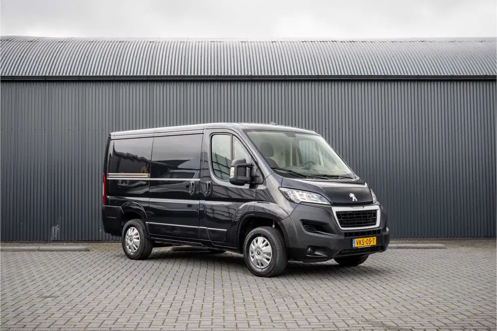 Peugeot Boxer 2.2 BlueHDi 120 L1H1 uit 2021, foto 4
