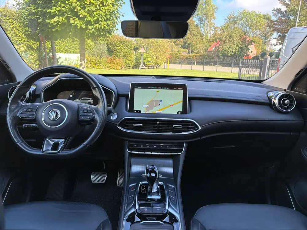 MG EHS 1.5 TGDI Luxury Pano uit 2022, foto 10