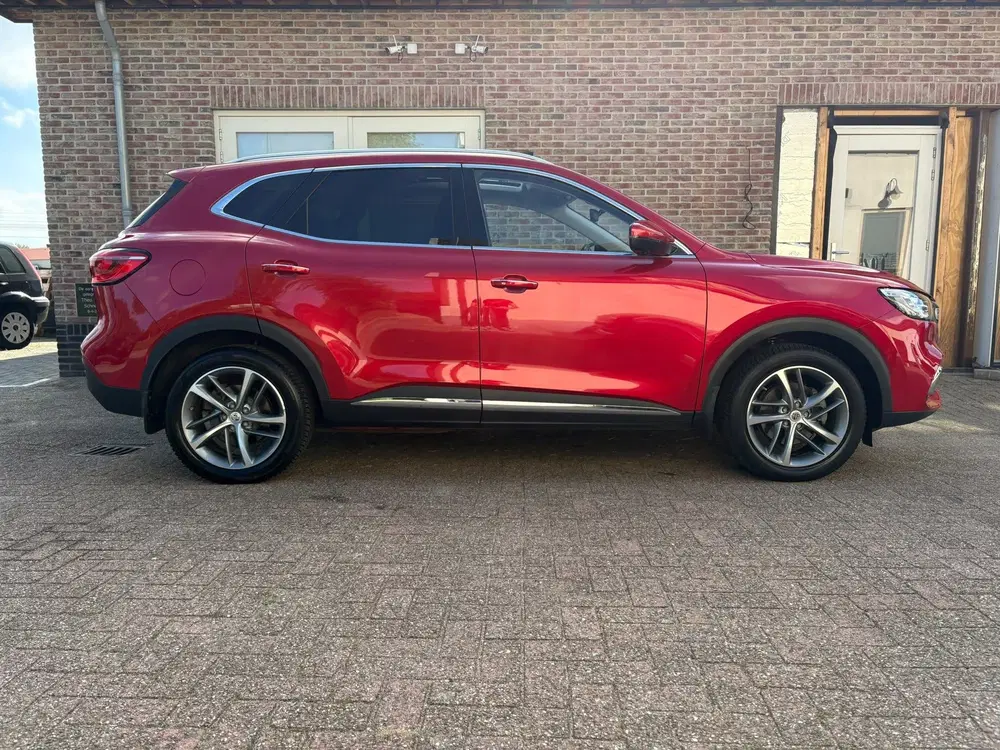 MG EHS 1.5 TGDI Luxury Pano uit 2022, foto 2