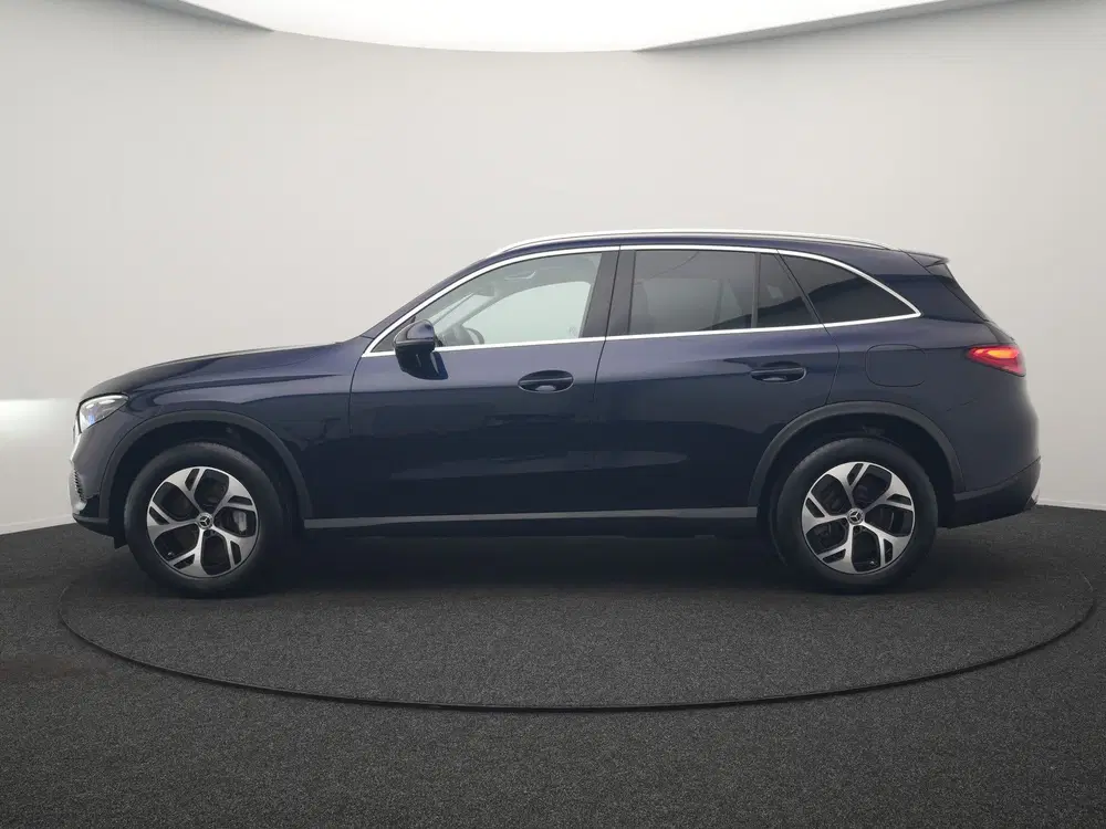 Mercedes-Benz GLC GLC 300e 4MATIC Avantgarde LONG RANGE PHEV uit 2023, foto 2