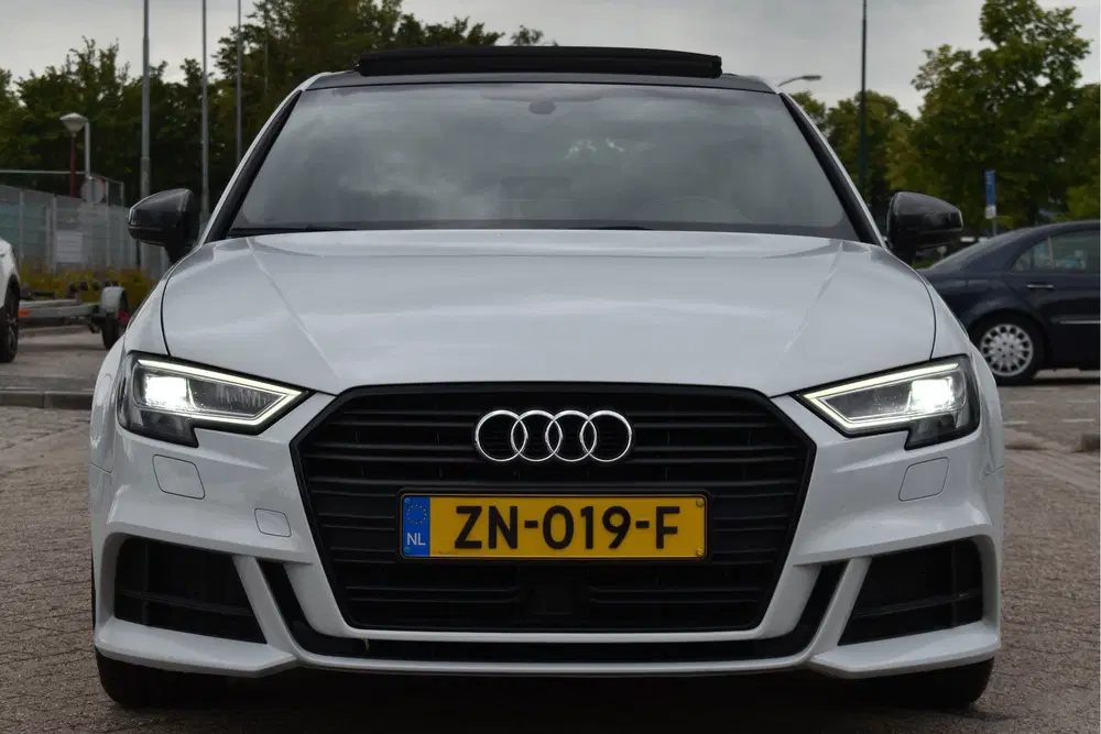 Audi A3 1.5 TFSI CoD Sport S Line Edition 150 pk uit 2019, foto 4