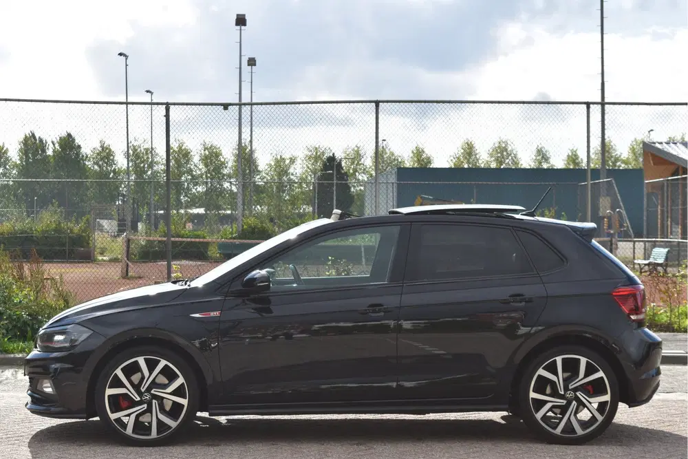 Volkswagen Polo 2.0 TSI GTI Executive 200 pk uit 2020, foto 3
