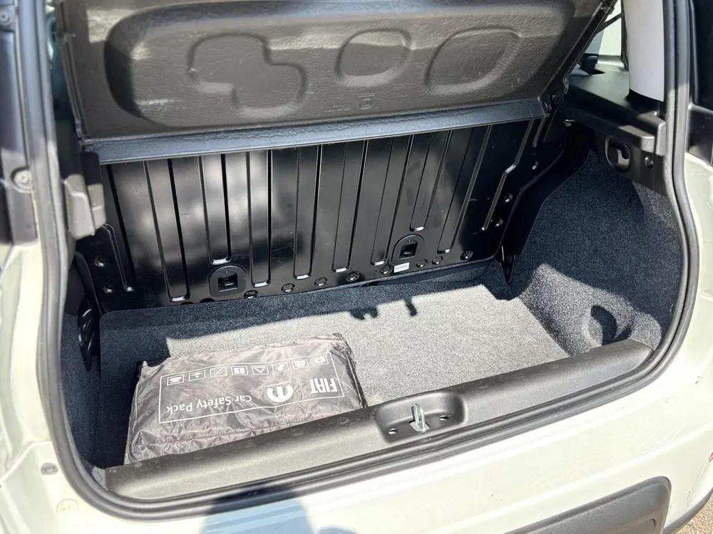 Fiat Panda 1.0 Hybrid uit 2023, foto 14