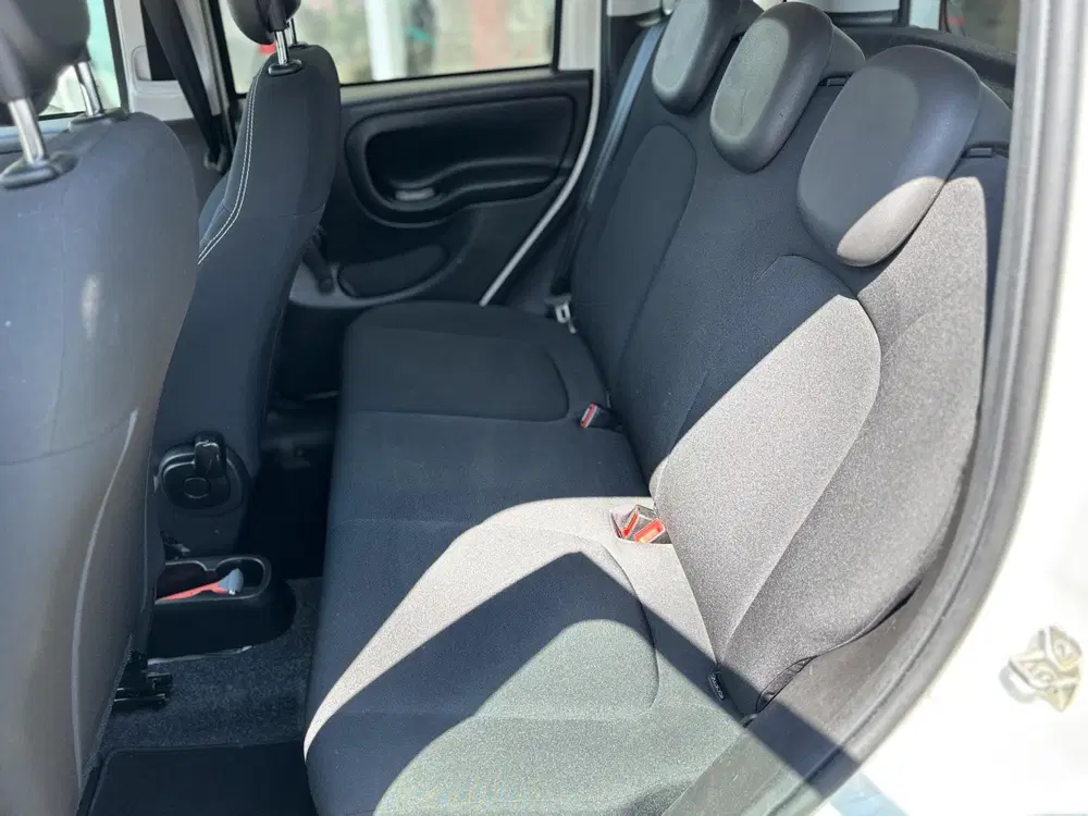 Fiat Panda 1.0 Hybrid uit 2023, foto 8