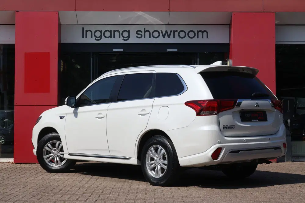 Mitsubishi Outlander 2.4 PHEV Pure uit 2021, foto 4